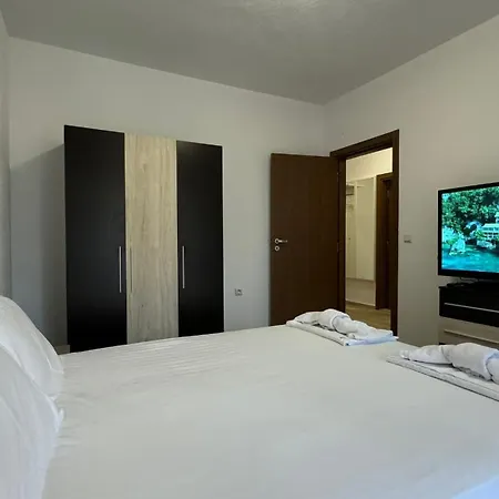 Bratanov Cascadas Apartman