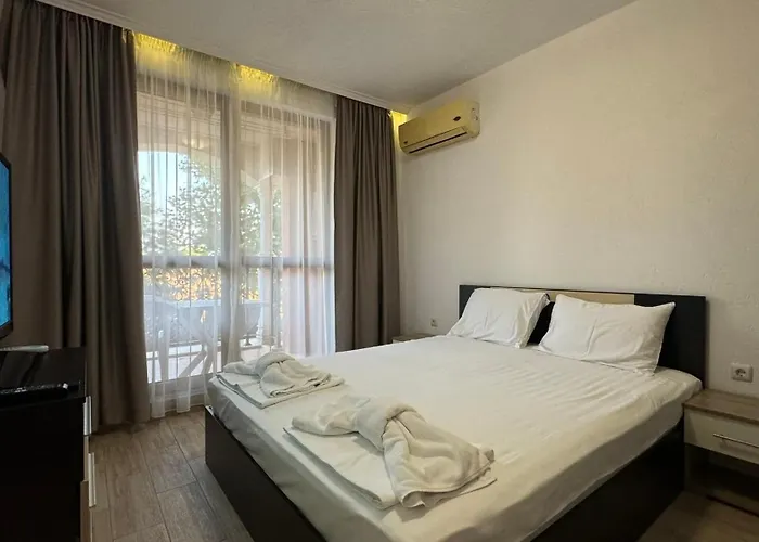 Bratanov Cascadas * Равда